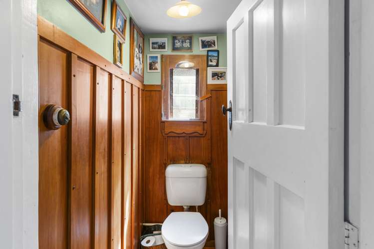 17 Cunningham Terrace Lyttelton_15