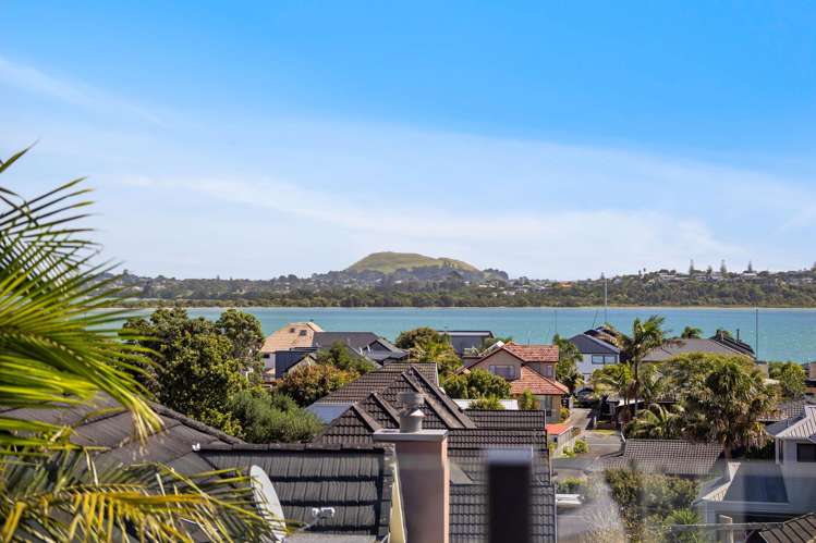 22 Morrow Avenue Bucklands Beach_2