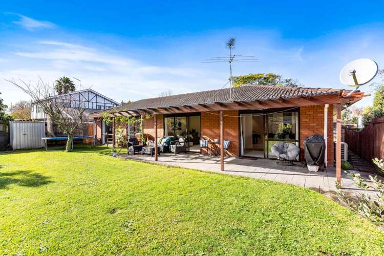 3 Evanda Crescent Conifer Grove_19