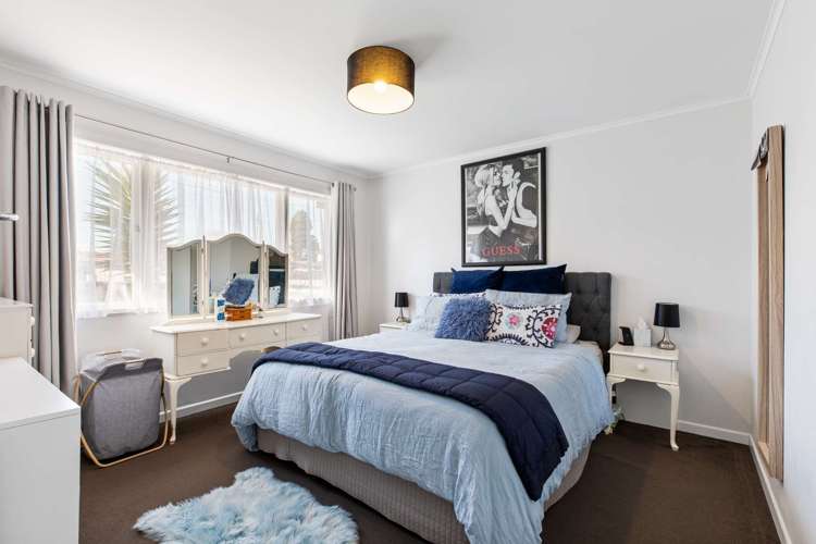 10 Shirley Avenue Papakura_8