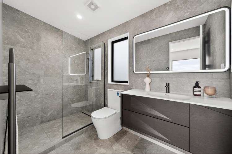 39B Waiatarua Road Remuera_16
