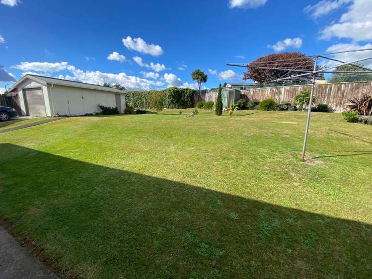 13 Lancaster Crescent Tokoroa_17