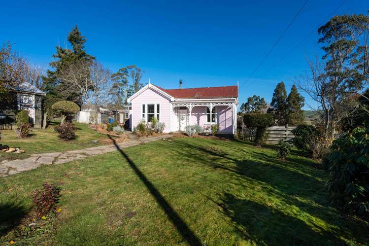 36 Pensher Street and 18 Ashburn Street Lawrence_20