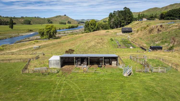 526 River Road Otane_34