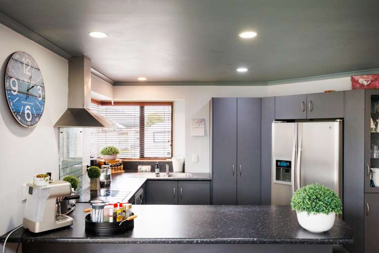 12 Walnut Grove Kelvin Grove_4