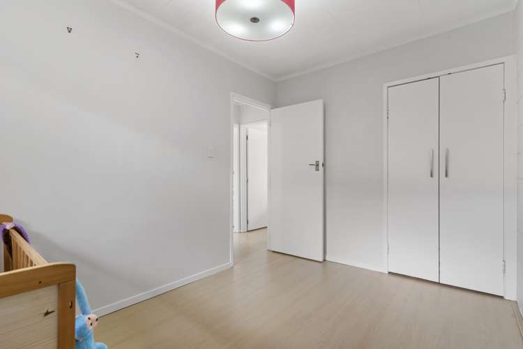 1/1 Cockayne Crescent Sunnynook_5