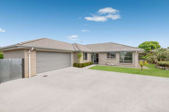 25 Weatherly Drive Beachlands_1