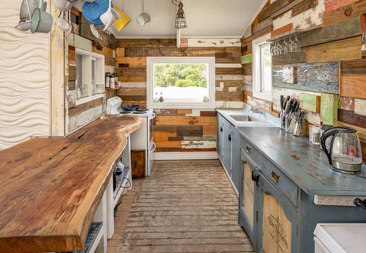 8 Hall Street Motunau_10