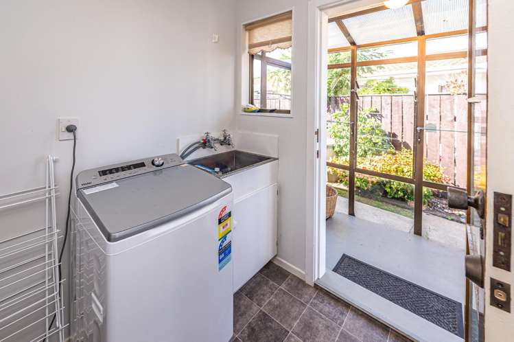 5A Bens Place Springvale_12