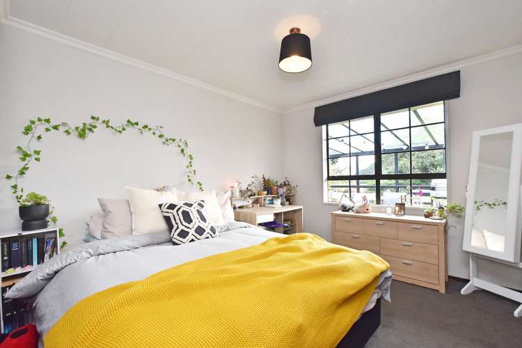 197 Curran Road Otatara_10