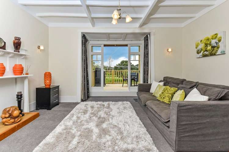 25 Ascot Avenue Narrow Neck_2