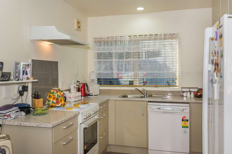 10/5 Kilham Avenue Northcote_1