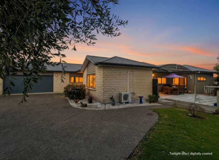 23 Lithgow Drive Otamatea_32