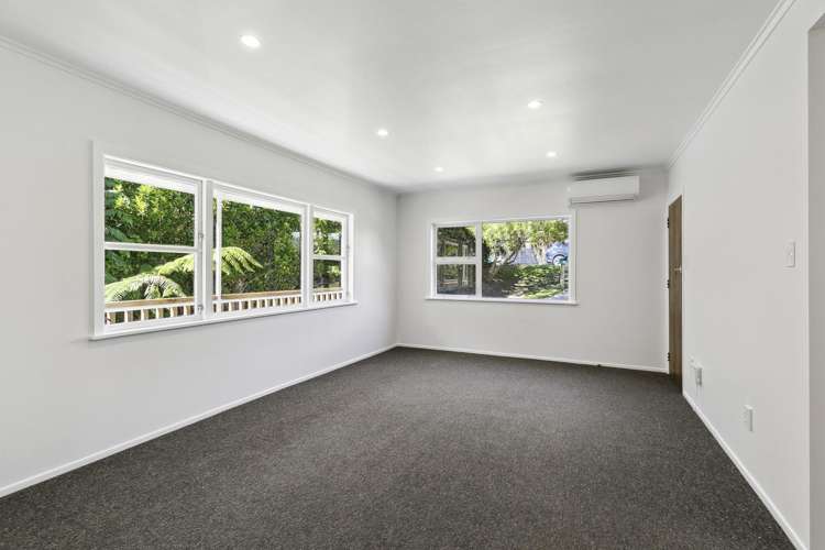 8 Cross Street Karori_9