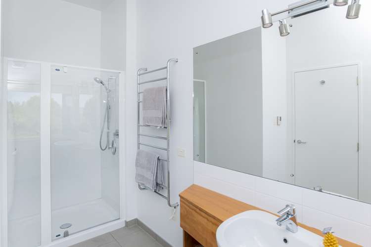 103b Wheatstone Road Wainui_11