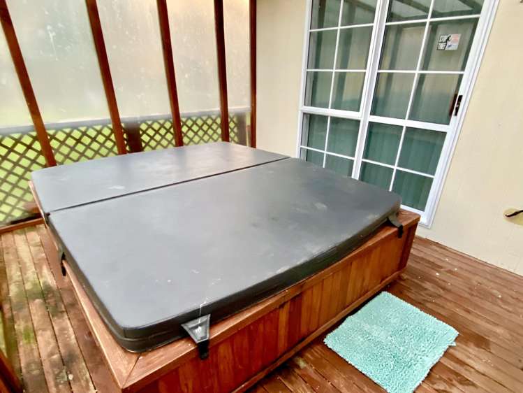 74 Raroa Terrace Tawa_7