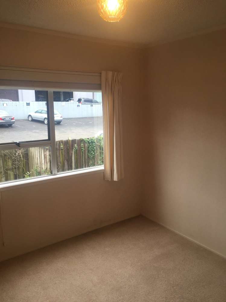 2/6 Norana Avenue Remuera_11