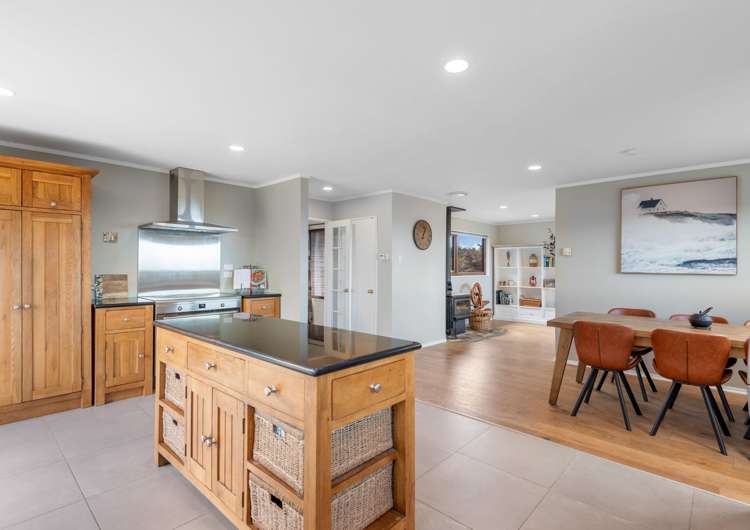 258 Chain Hills Road Chain Hills_10