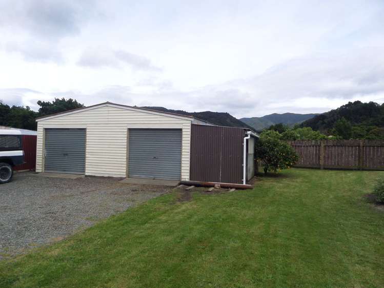 20 Daniell Street Featherston_8