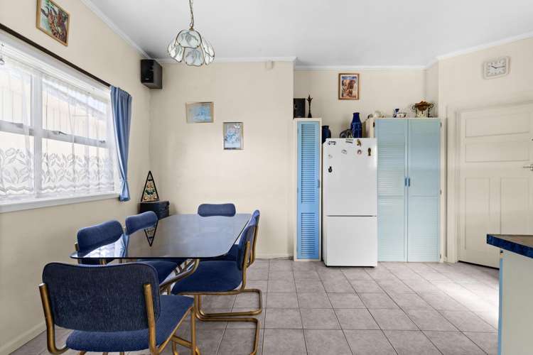 424 Massey Street Akina_24