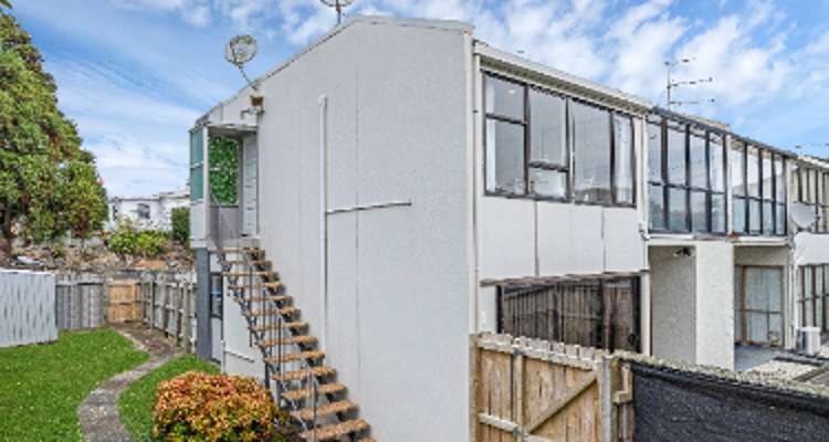 11/56 Ferndale Road_0