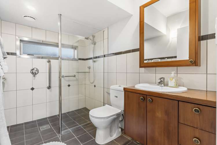 114 Celtic Crescent Ellerslie_10