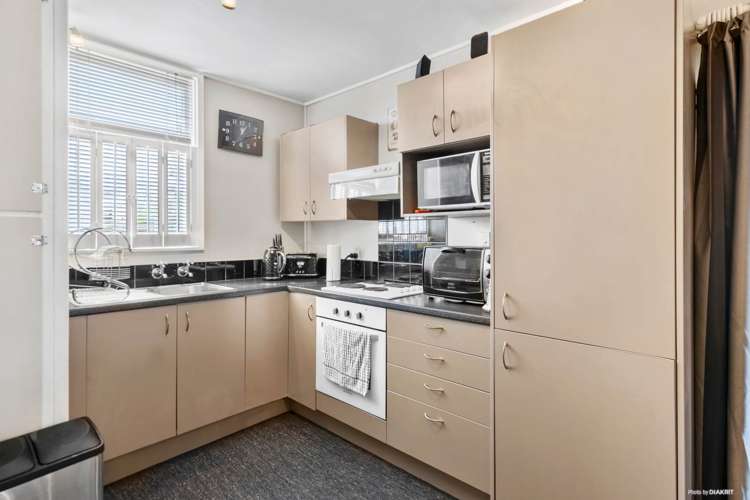 47 Maybury Street Point England_6