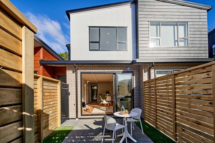 10/564 High Street Boulcott_3