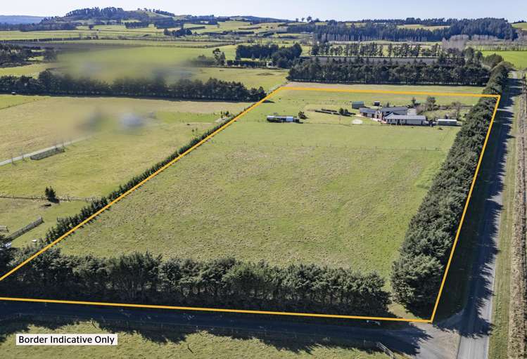 102 Glews Road Cust_59