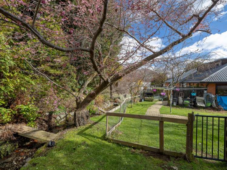 7 Redwood Lane Wanaka_13