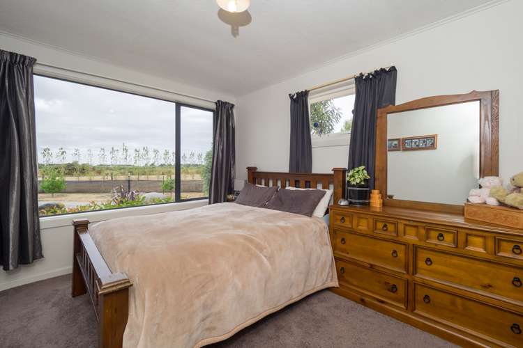 1054 Grahams Road Ashton_16