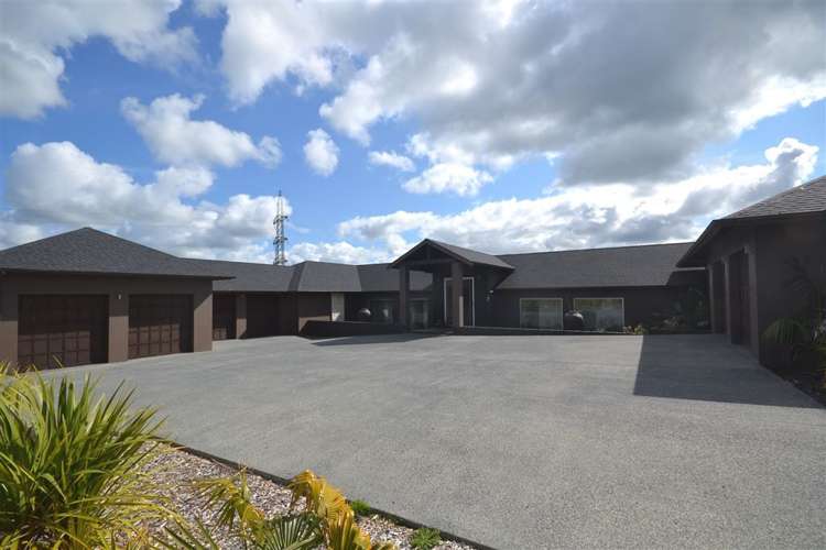 19 Top Road Dairy Flat_1