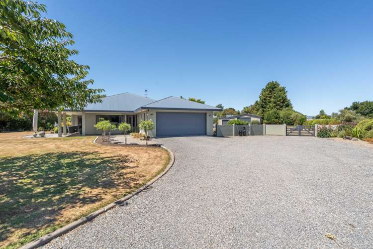 151 Lincoln Road Carterton_2