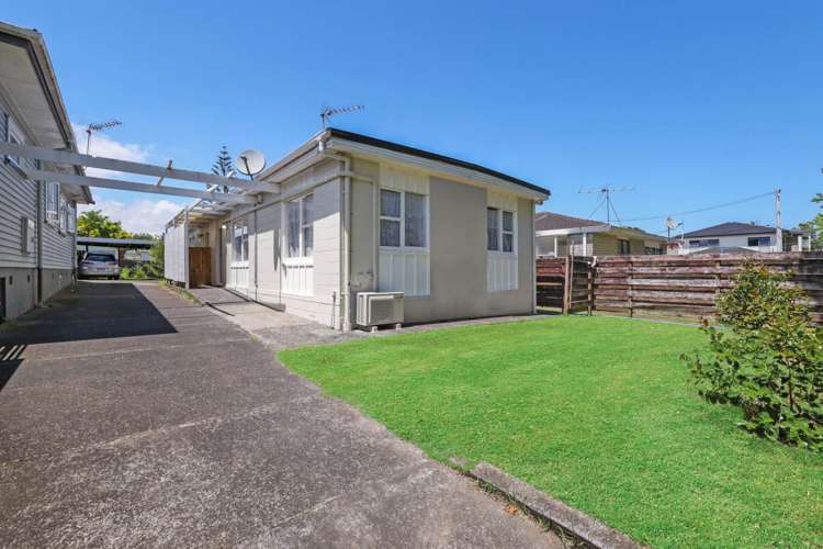2/17 Woolfield Road Papatoetoe_13