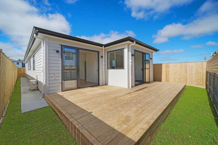 24 Hari Road Karaka_6