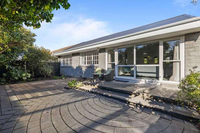 Spacious, Single Level & Seriously Selling!