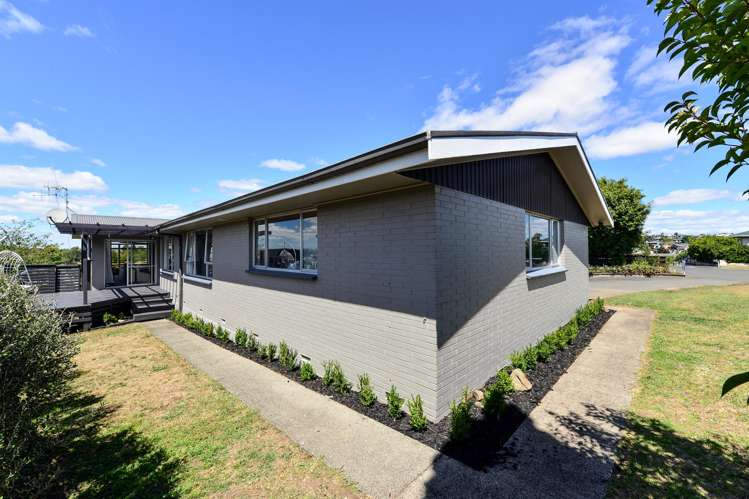 9 Beaumaris Place Dinsdale_7