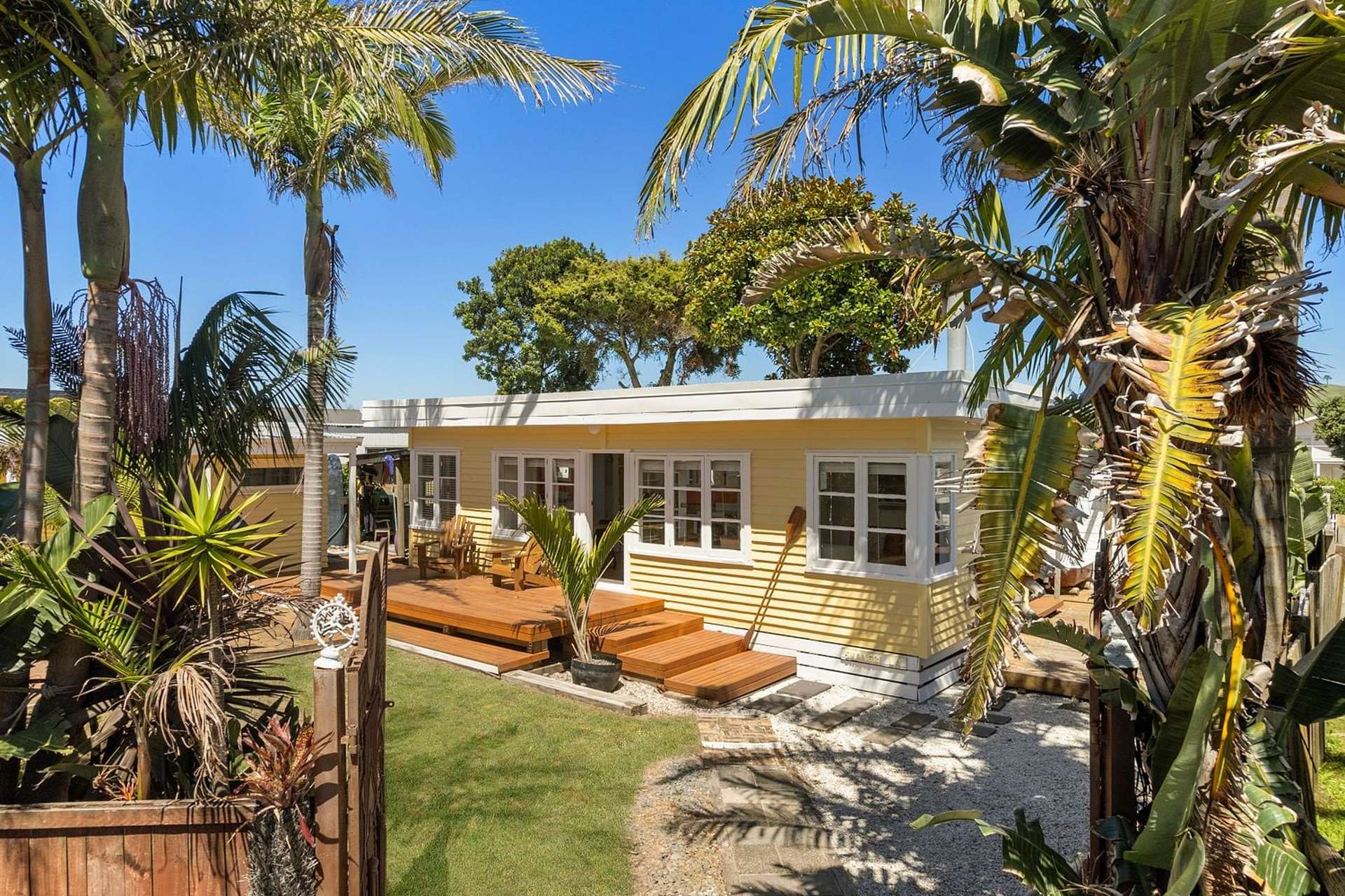 700B Papamoa Beach Road Papamoa Beach_0