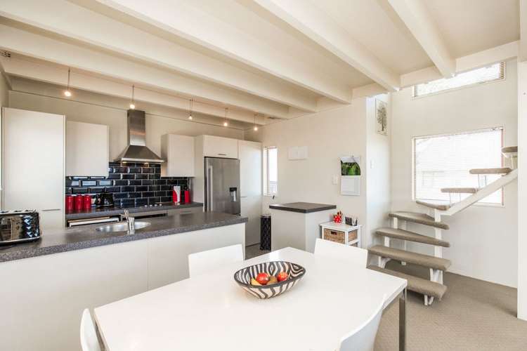 3/45a Pleasant Street Onehunga_9