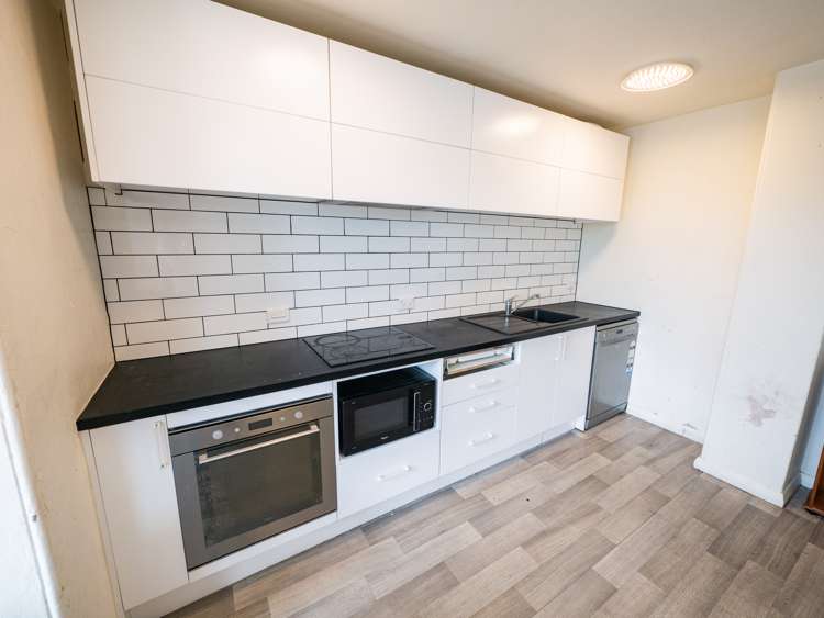 1/30 Tennyson Street City Centre_1