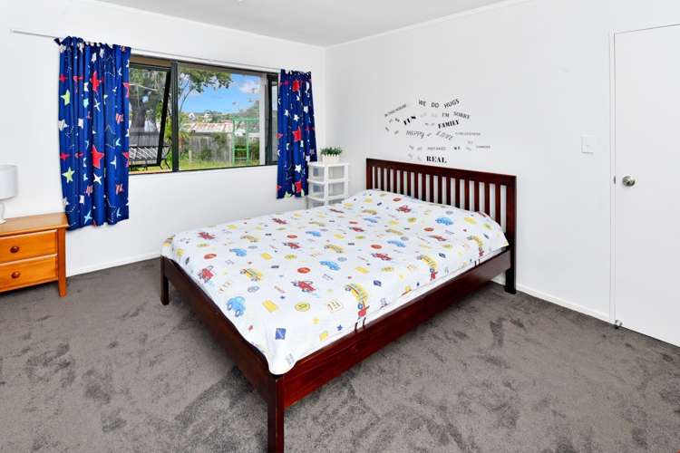 3/10 Arran Road Browns Bay_14