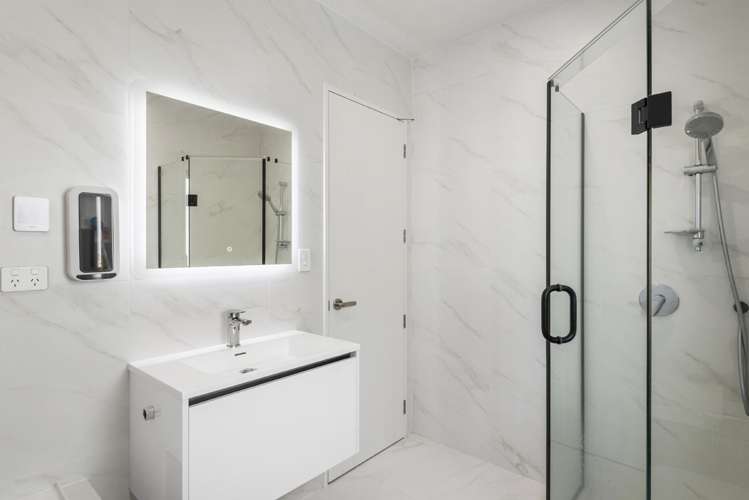 1D Lemon Grove Lane Greenhithe_14