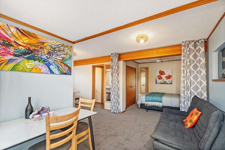 9 Britannia Dell Pauanui_26