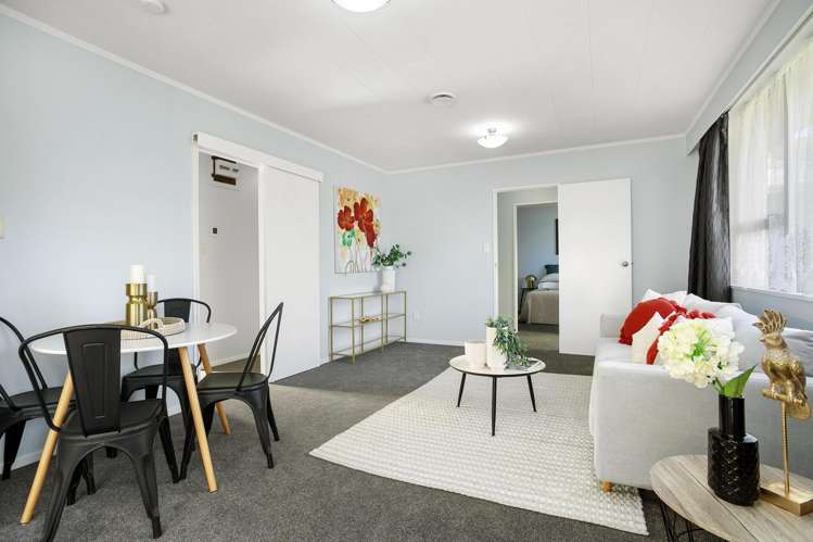 11 Lowry Crescent_3