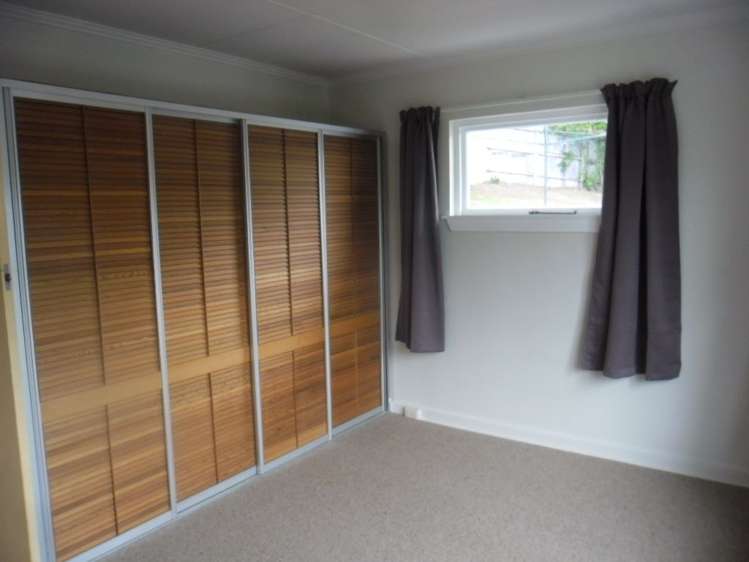 70 Glen Street Marchwiel_5