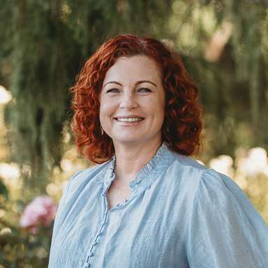 Coralie Barton