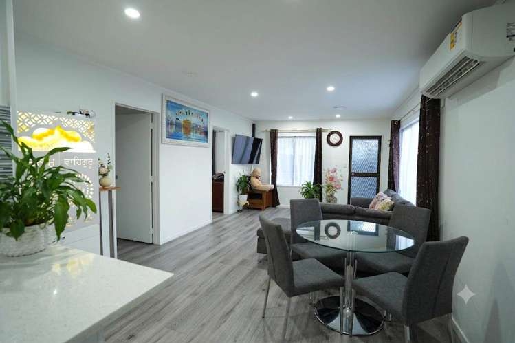 8/25 Waterview Road West Takanini_6