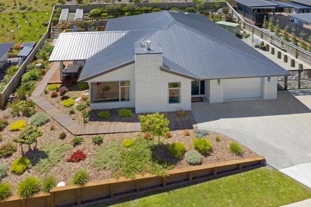 71 Sunningdale Drive Stoke_2