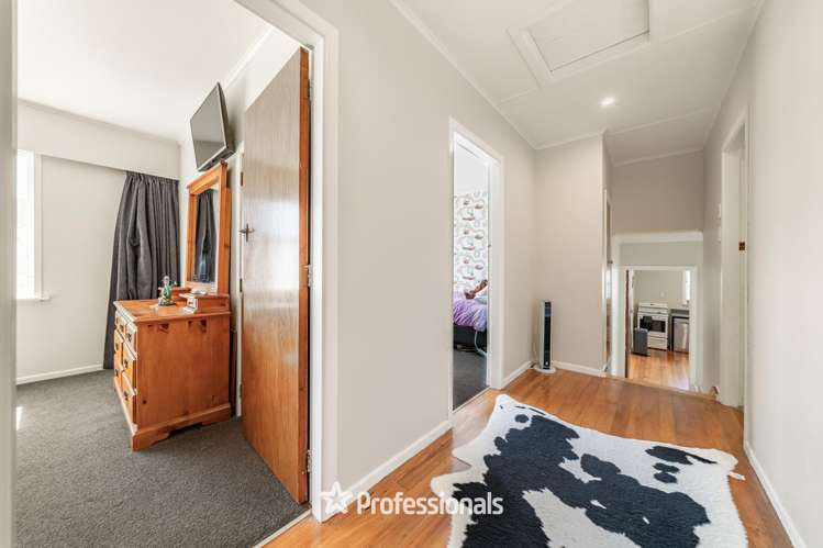 8 Harlow Grove Wainuiomata_23