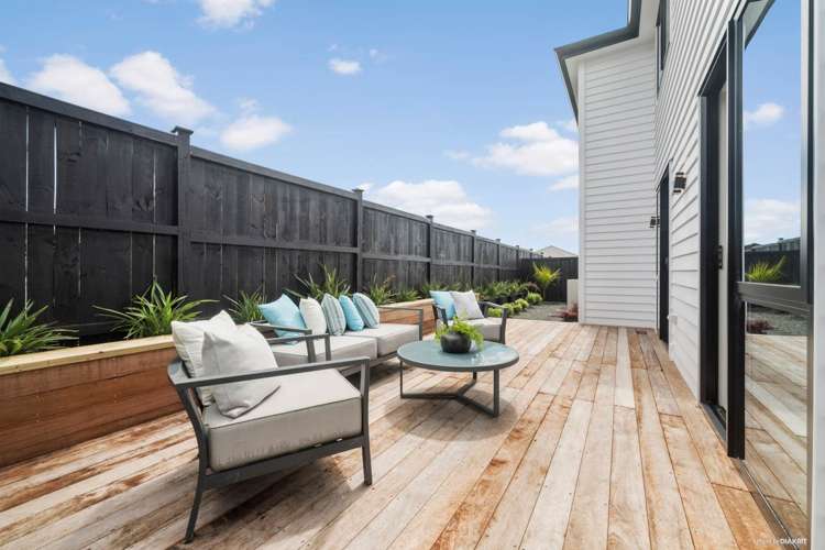 7 Spars Road Wainui_11